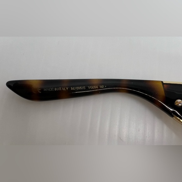 Marc Jacobs MJ 095/S Tortoiseshell Gold-Hinged Sunglasses - Picture 10 of 15